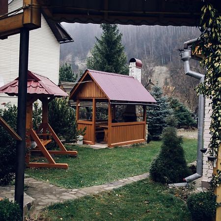 Cottage Nezabudka Jaremče Esterno foto